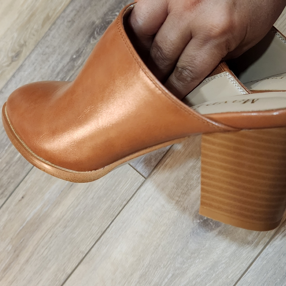 Maypie Women's Cognac Mules Size 9 - Picture 8 of 8
